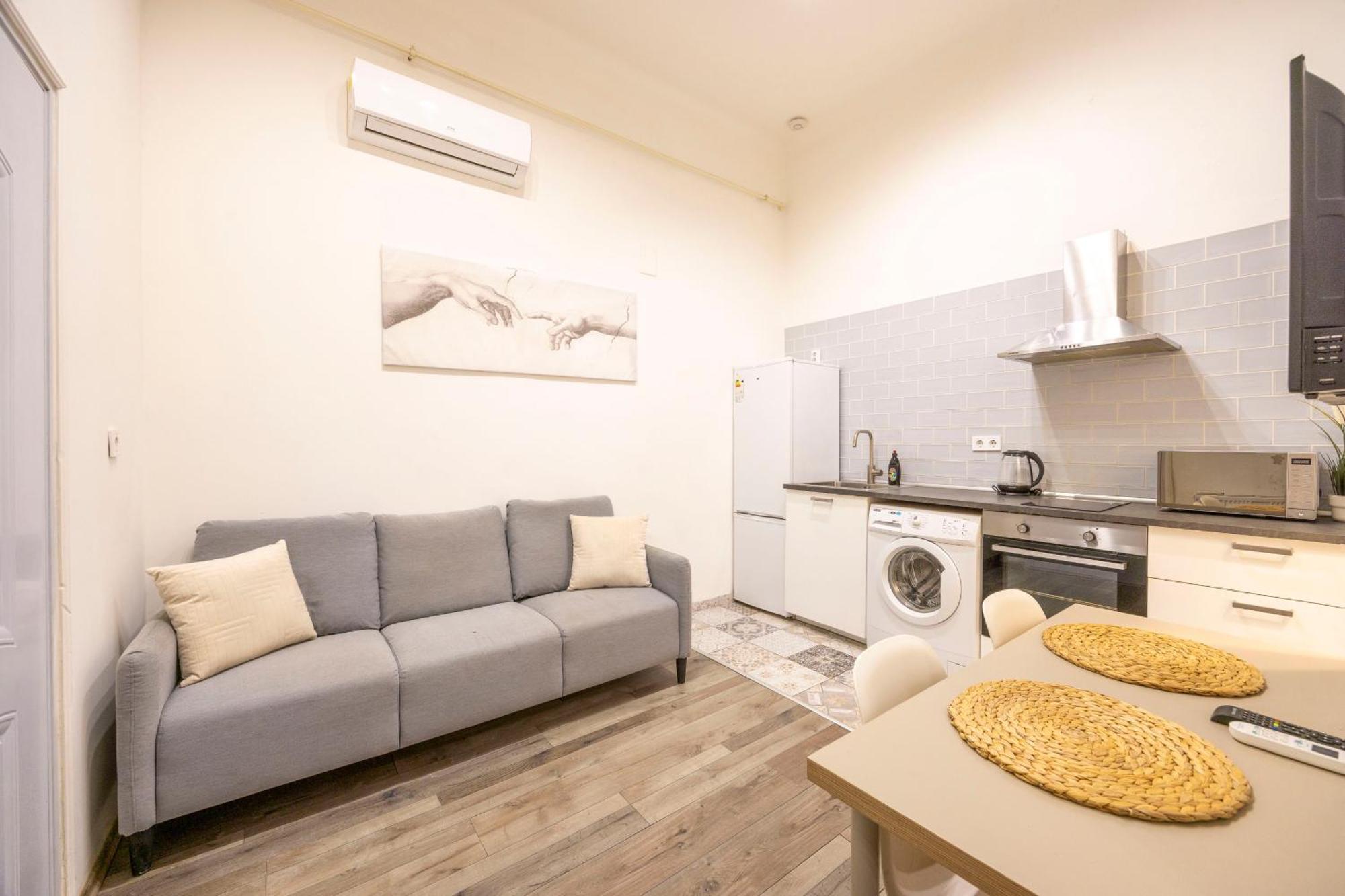 & Cozy Superior Terez Boulevard Budapest
